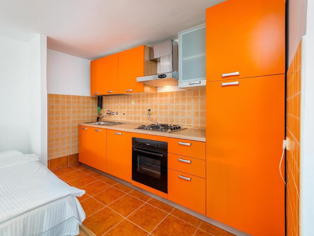 Studio Apartment "Kalina" 550 M From Sea ริเยกา ภายนอก รูปภาพ